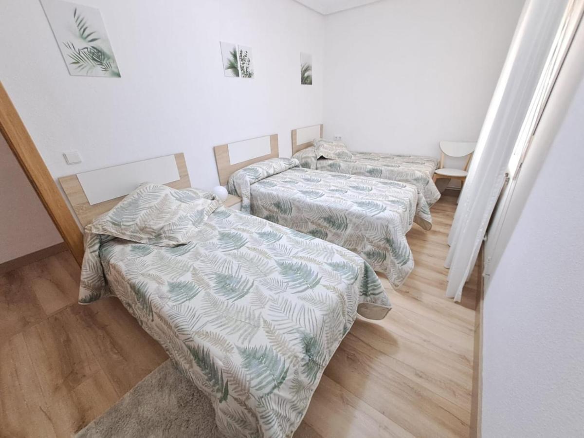 Apartamento De 120M2 Al Lado De Cabarceno Saron Zewnętrze zdjęcie