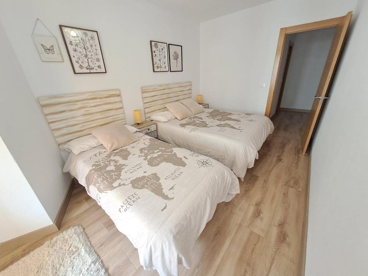 Apartamento De 120M2 Al Lado De Cabarceno Saron Zewnętrze zdjęcie